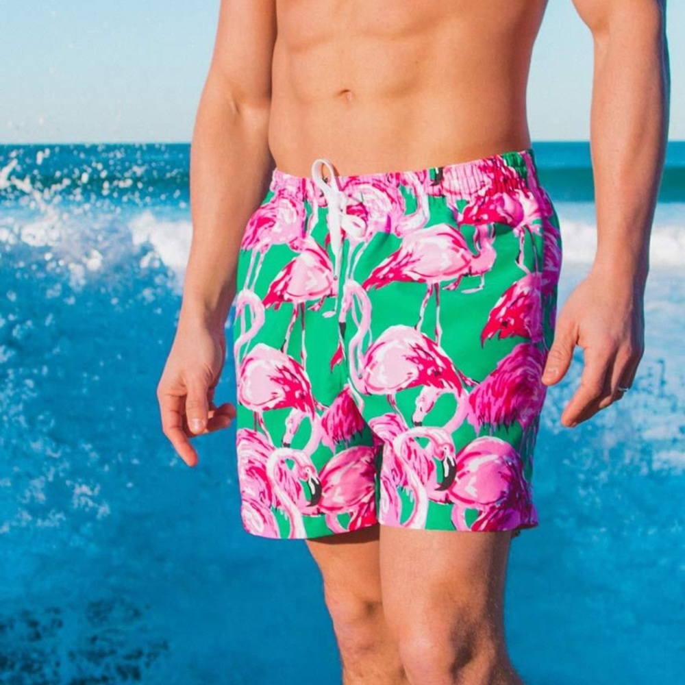Chubbies Flamingo Print Swim/Surf Shorts - Pink Flamingo Men’s Medium